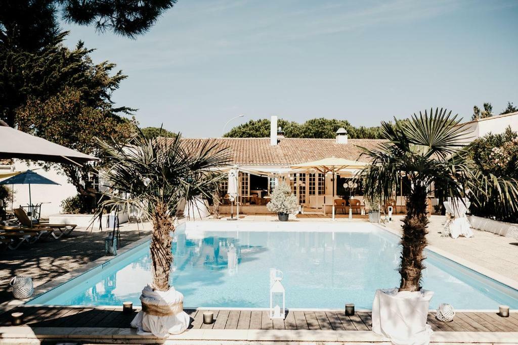 Hotel Les Gollandieres Le Bois-Plage-en-Ré Buitenkant foto